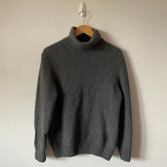 Zara Sweaters - Zara Wool DARK GREY Soft Fuzzy Knit Turleneck Sweater Sz Large